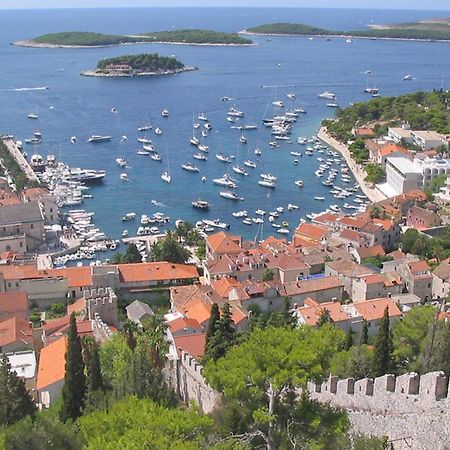 San Francis Apartment Hvar Town Bagian luar foto
