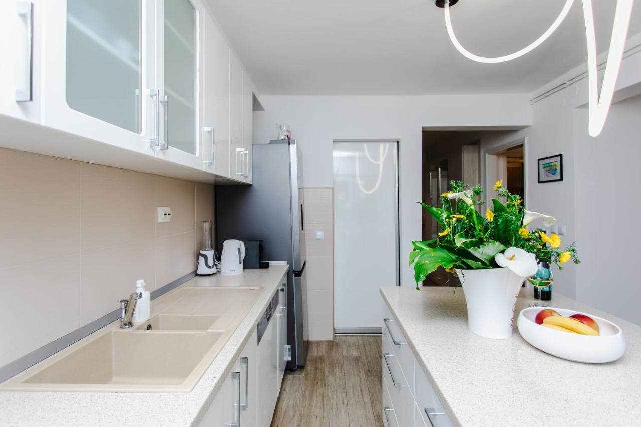 San Francis Apartment Hvar Town Bagian luar foto