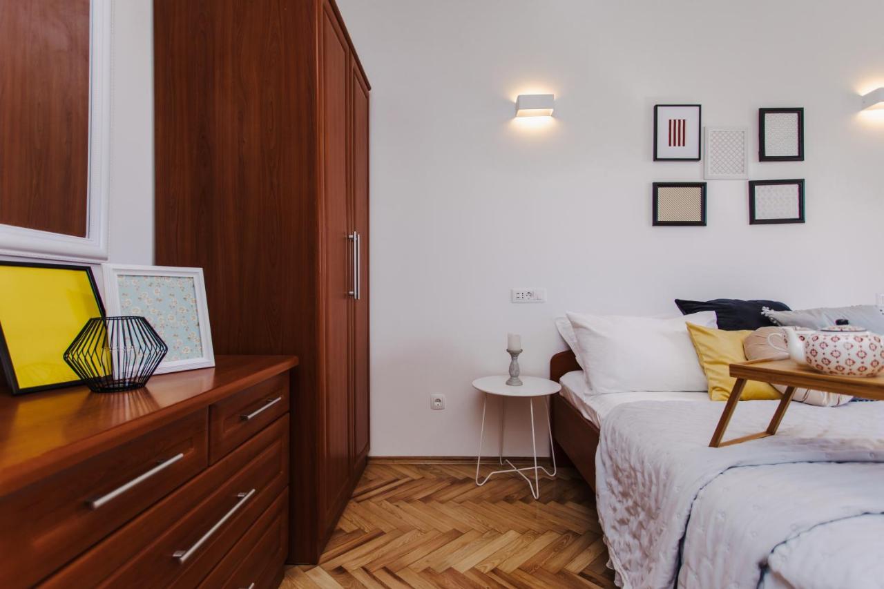 San Francis Apartment Hvar Town Bagian luar foto