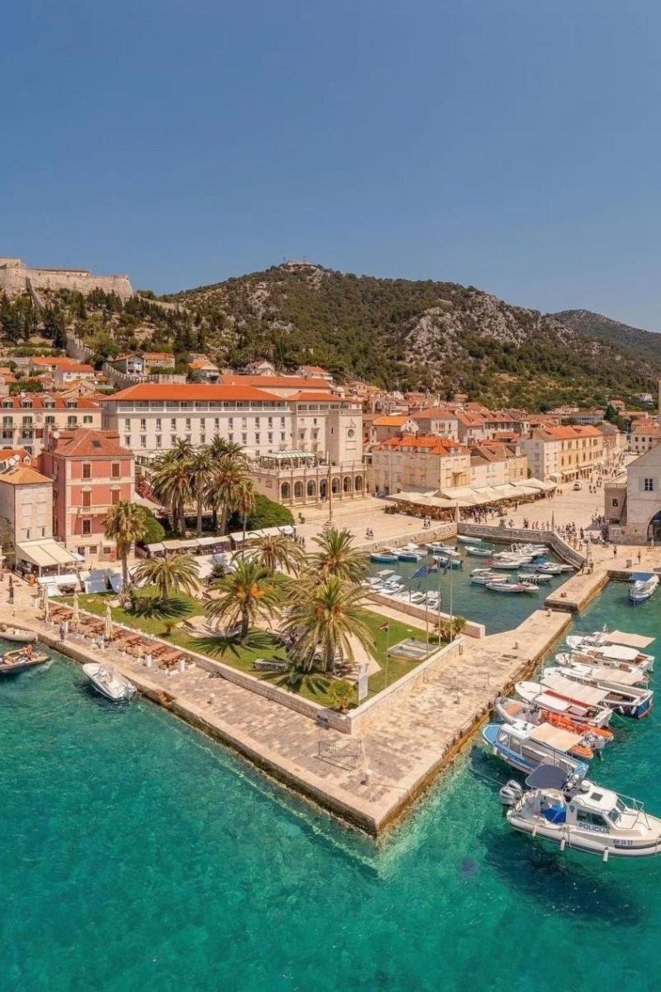 San Francis Apartment Hvar Town Bagian luar foto