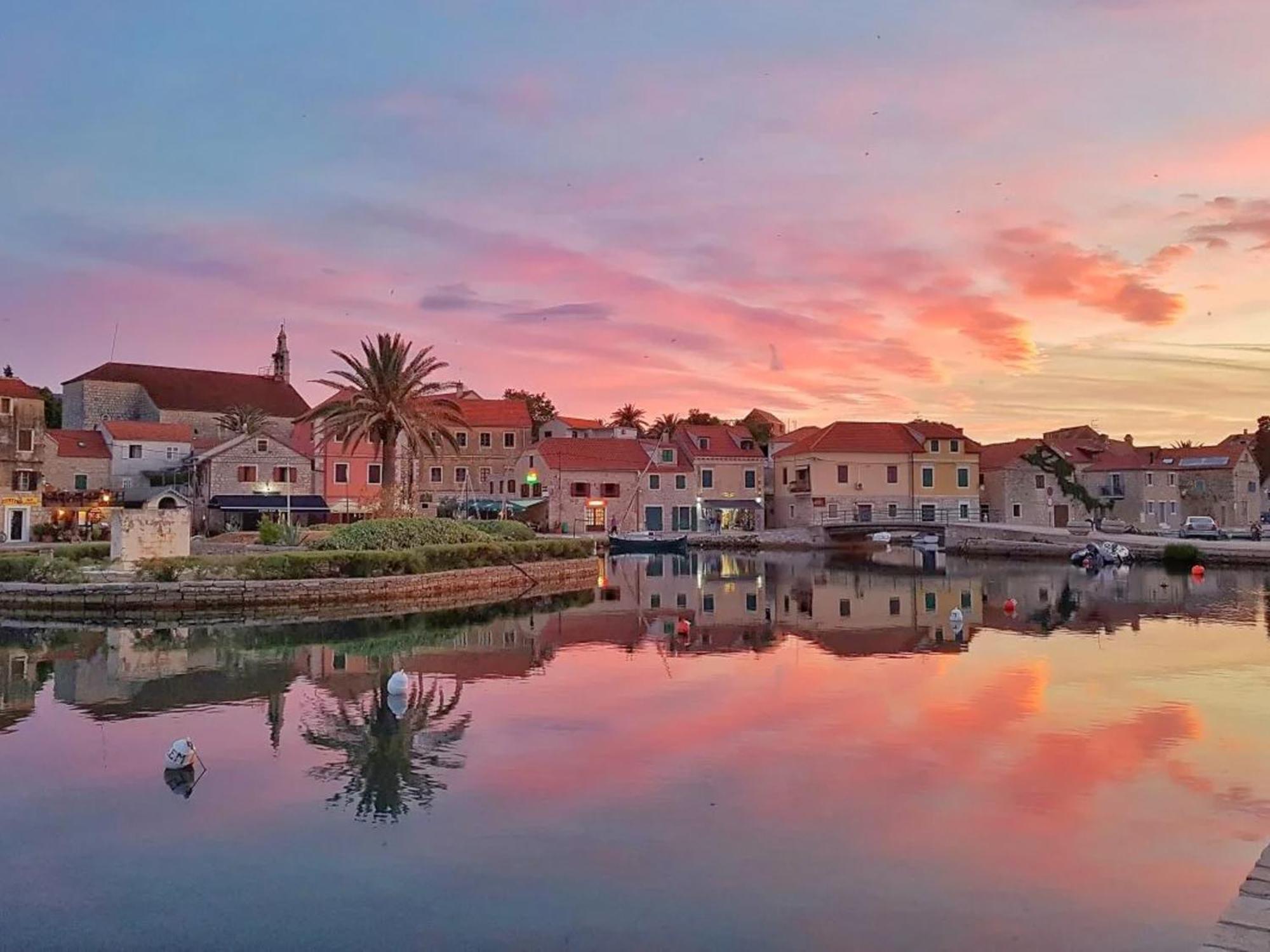 San Francis Apartment Hvar Town Bagian luar foto